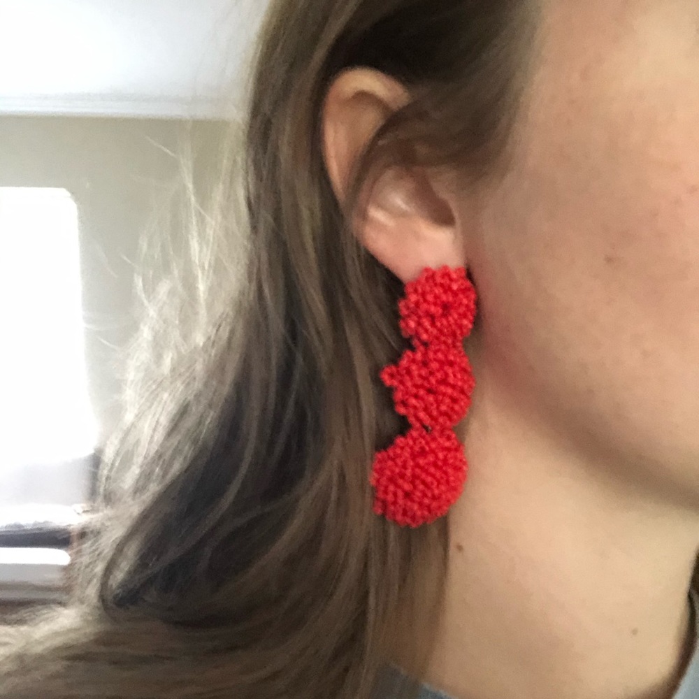 Beaded red earrings